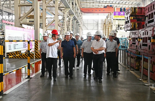 ʡ��������im�羺��(�й�)���Ӿ���ƽ̨���ſ�չ���������ش󾭼��˶�ר�����