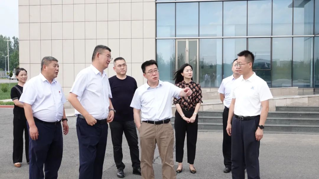 ���������������������������������ƪ����ͨ������ݰ��im�羺��(�й�)���Ӿ���ƽ̨�������е��У�